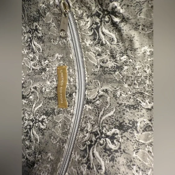 Vintage The Limited Suede Clutch Hippie Gray Purse - Picture 4 of 4